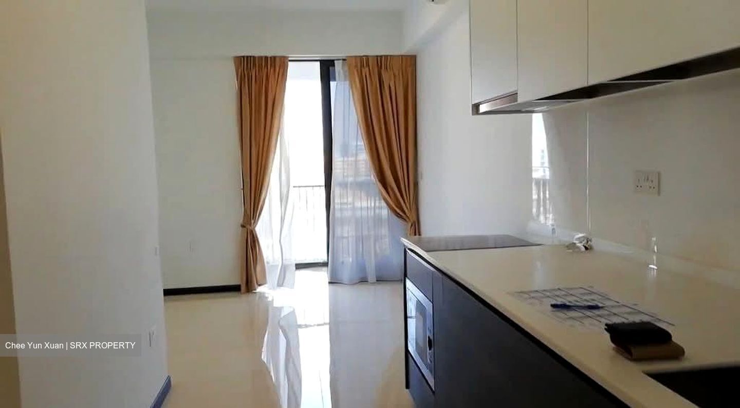 Sims Urban Oasis (D14), Condominium #575041471